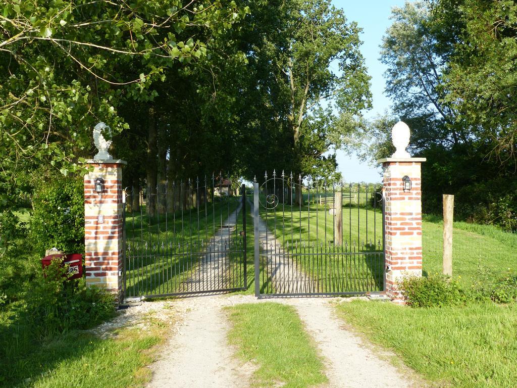 Paardenhof Guesthouse Esquelbecq Eksteriør bilde